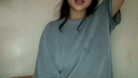 Snapshot of 1smile4u chatting on August 3, 2026, 9:04 am 1smile4u online show from August 3, 2026, 9:04 am