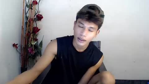 1sweetloverxx online show from February 13, 2026, 12:01 pm