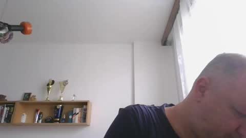 1vaso online show from September 28, 2025, 6:52 am