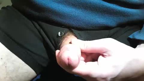 Snapshot of 2001uwuk chatting on January 5, 2025, 9:14 pm 2001uwuk online show from January 5, 2025, 9:14 pm