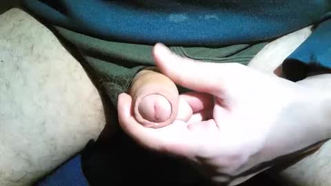 2001uwuk online show from April 7, 2026, 10:53 pm