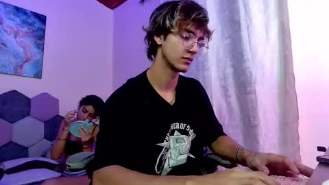 2006_tgn online show from September 19, 2025, 12:06 pm