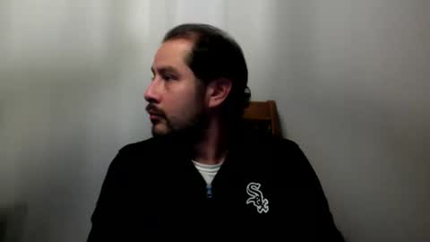 Snapshot of 2024newmiguel chatting on November 27, 2025, 6:59 am Miguel online show from November 27, 2025, 6:59 am