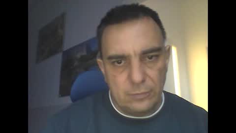 2025eyesforyou online show from February 9, 2025, 6:22 am