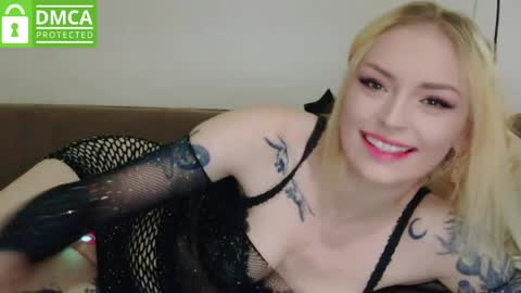 20punkslut online show from June 5, 2026, 9:42 pm