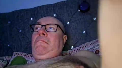 211skoosh online show from November 23, 2025, 9:20 am