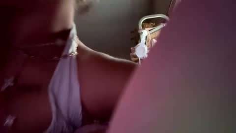 222kitty online show from November 7, 2025, 4:51 pm