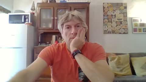 Snapshot of 22esserre chatting on November 10, 2025, 1:10 pm 22esserre online show from November 10, 2025, 1:10 pm