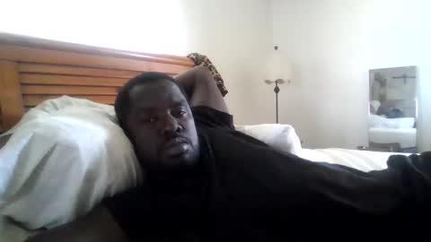 Snapshot of 242doggy242 chatting on November 19, 2025, 5:24 pm 420 Bbc online show from November 19, 2025, 5:24 pm