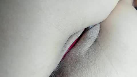 Isabella online show from January 25, 2025, 1:52 pm