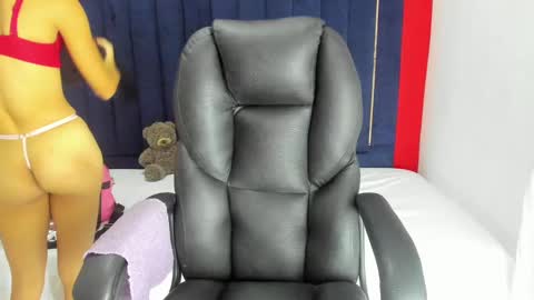 Isabella online show from February 15, 2025, 11:17 am