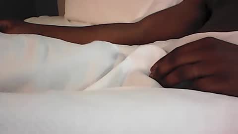 2525bigbossman69 online show from October 9, 2025, 4:54 am