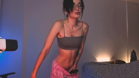 Sasha weekend from 14 to 27 November online show from January 6, 2026, 3:54 am