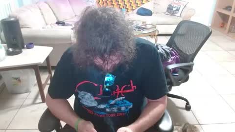 Snapshot of 2dirtyhillbillies chatting on May 21, 2026, 10:33 am ThrillBilly online show from May 21, 2026, 10:33 am