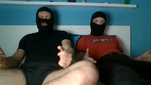 2frenchfriends online show from February 21, 2025, 10:59 pm