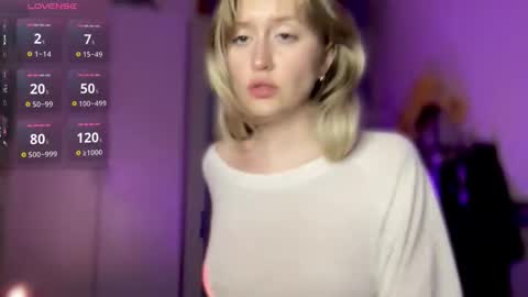 Snapshot of 2kepler22b chatting on November 25, 2025, 7:58 pm . online show from November 25, 2025, 7:58 pm