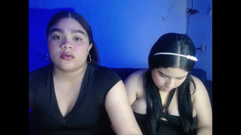 2moons_full_of_love online show from November 15, 2025, 11:10 pm