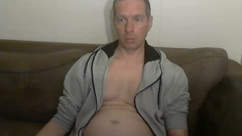 Snapshot of 2small4you83 chatting on May 28, 2026, 2:09 am 2small4you83 online show from May 28, 2026, 2:09 am