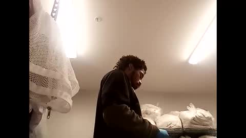 Snapshot of 2watchcock chatting on November 3, 2025, 12:39 pm Str8 Edge online show from November 3, 2025, 12:39 pm