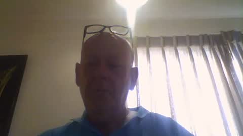 Snapshot of 304705449t chatting on November 23, 2025, 7:19 am Peter online show from November 23, 2025, 7:19 am