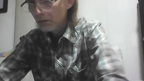 34colombiano34 online show from August 1, 2026, 7:40 am