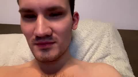 followme online show from September 18, 2025, 2:35 am
