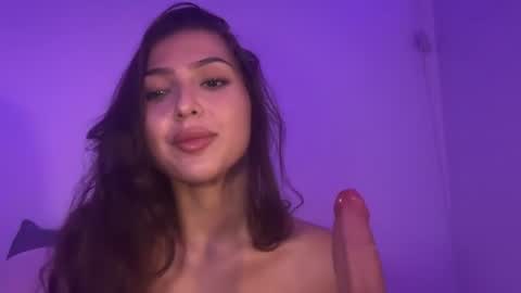 Venus Raee online show from July 12, 2026, 7:49 pm