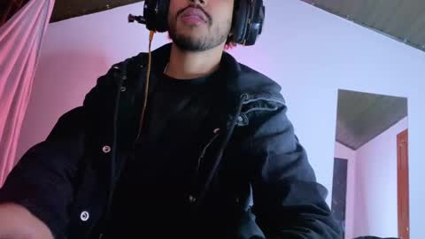 E V I L online show from November 12, 2025, 12:44 am