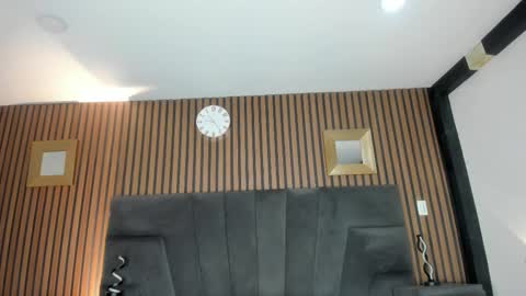 3X NAXAA online show from November 26, 2025, 1:01 pm