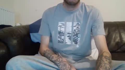 420feetloverr420 online show from September 27, 2025, 10:15 pm