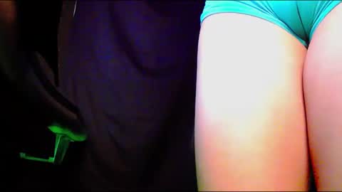 Ixela online show from April 17, 2026, 11:02 am