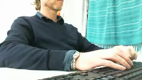 555tony555 online show from October 13, 2025, 3:17 am