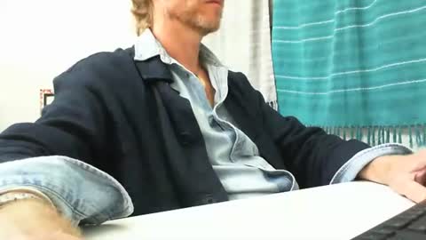 555tony555 online show from November 4, 2025, 10:53 pm