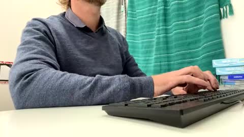 555tony555 online show from April 13, 2026, 3:23 am