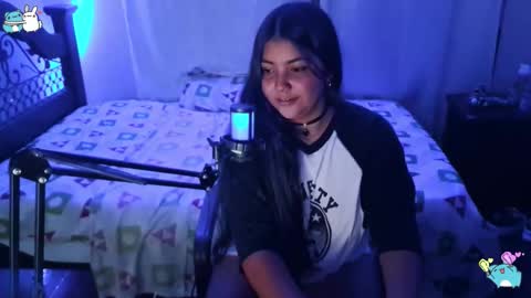 5ophie online show from February 16, 2026, 2:40 am