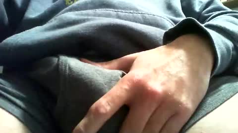 61pan online show from February 19, 2025, 2:23 pm