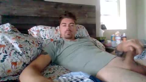 69alldaylong1 online show from September 29, 2025, 5:40 pm