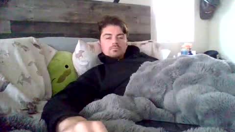 69alldaylong1 online show from November 5, 2025, 4:29 pm