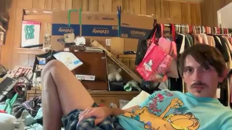 FUCKR online show from September 18, 2025, 1:40 am