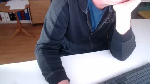 69pifpaf online show from April 12, 2026, 1:38 pm