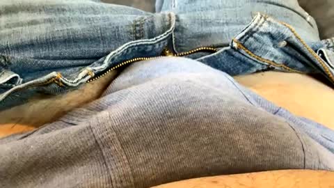 6inchboytoy online show from September 17, 2025, 7:59 pm