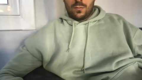 6tu online show from October 22, 2025, 9:20 am