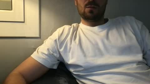 6tu online show from April 10, 2026, 9:19 pm