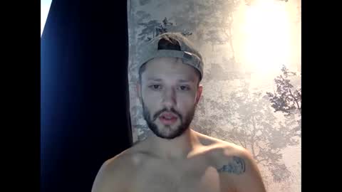 Kriss online show from November 5, 2025, 9:53 am