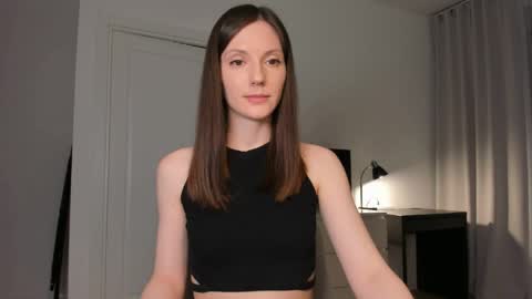 Anna online show from March 12, 2026, 8:04 pm