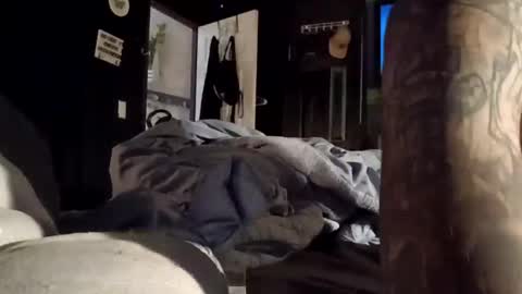 7lairddip online show from April 16, 2026, 2:45 am