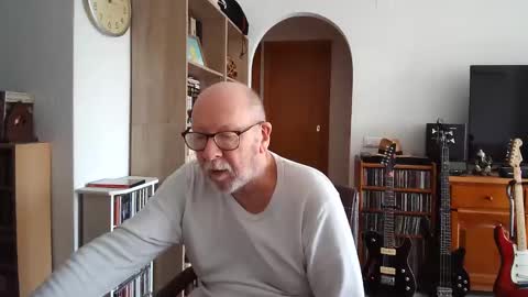  Papi  online show from March 8, 2025, 11:48 am