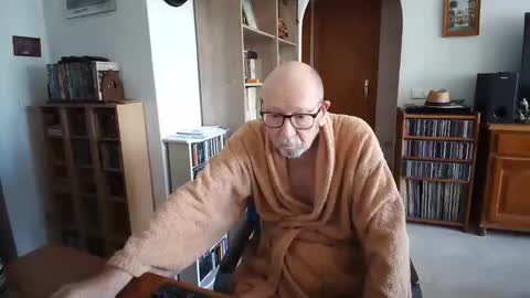  Papi  online show from February 26, 2026, 10:14 am