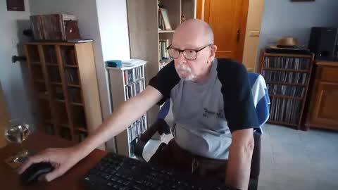 Snapshot of 7thsojourn chatting on April 19, 2026, 6:10 pm Papi online show from April 19, 2026, 6:10 pm