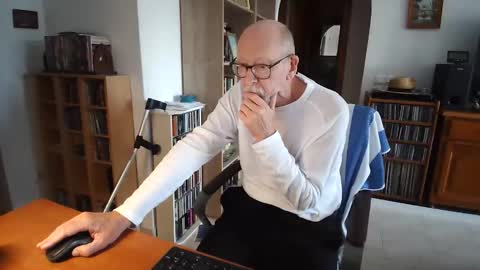 Snapshot of 7thsojourn chatting on May 9, 2026, 9:03 am Papi online show from May 9, 2026, 9:03 am